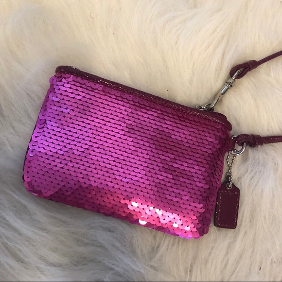 COACH Sequin Poppy Wristlet NWOT